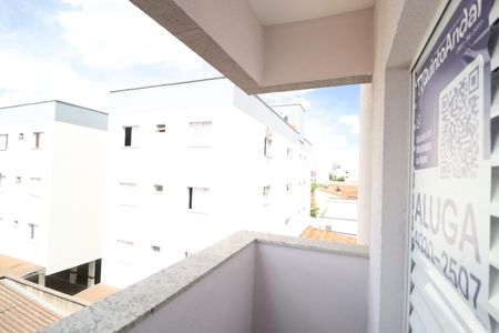 Apartamento para alugar com 52m², 2 quartos e 1 vagaPlaquinha