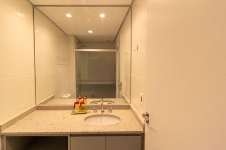Studio à venda com 32m², 1 quarto e sem vaga Studio à venda com 32m², 1 quarto e sem vagaBanheiro