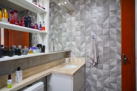 Apartamento para alugar com 107m², 3 quartos e sem vagaBanheiro 1