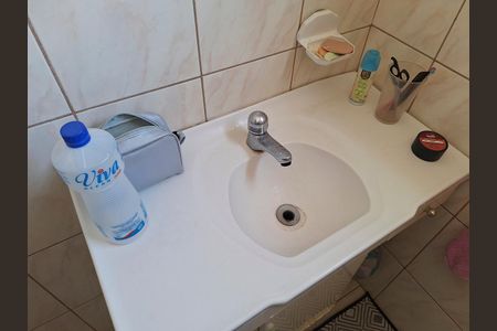 Casa à venda com 100m², 2 quartos e 1 vaga Casa à venda com 100m², 2 quartos e 1 vagaBanheiro 2