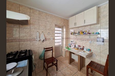 Casa à venda com 100m², 2 quartos e 1 vaga Casa à venda com 100m², 2 quartos e 1 vagaCozinha