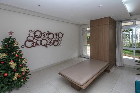 Apartamento à venda com 68m², 2 quartos e 1 vagahall social_4