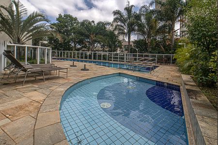 Apartamento à venda com 68m², 2 quartos e 1 vagapiscina_1