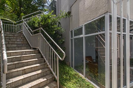 Apartamento à venda com 68m², 2 quartos e 1 vagaacesso para as áreas externas e hall social_1