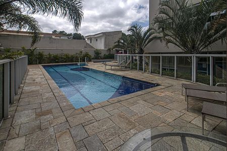 Apartamento à venda com 68m², 2 quartos e 1 vagapiscina_3