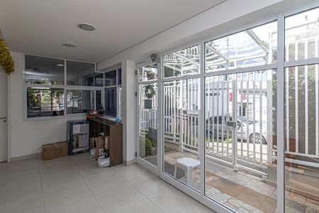 Apartamento à venda com 68m², 2 quartos e 1 vagahall de entrada na 2