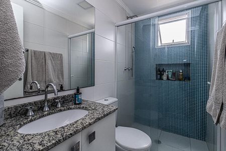 Apartamento à venda com 68m², 2 quartos e 1 vagabanheiro na suíte_1