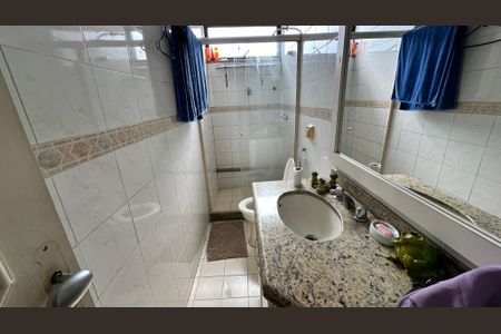 Apartamento à venda com 106m², 2 quartos e 1 vaga Apartamento à venda com 106m², 2 quartos e 1 vagaBanheiro quarto 1