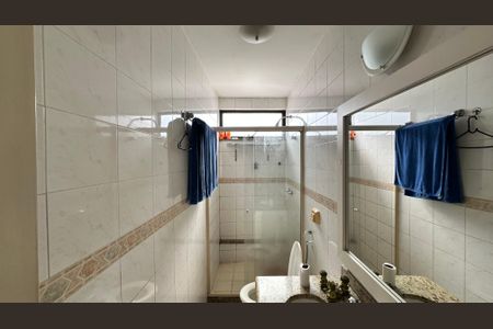 Apartamento à venda com 106m², 2 quartos e 1 vaga Apartamento à venda com 106m², 2 quartos e 1 vagaBanheiro quarto 1