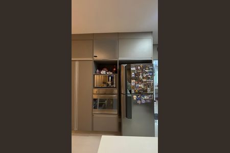 Casa à venda com 136m², 2 quartos e 3 vagasSala - Cozinha