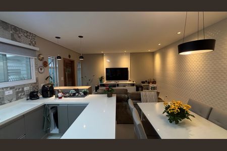 Sala - Cozinha de casa à venda com 2 quartos, 136m² em Vila Assunção, Santo André