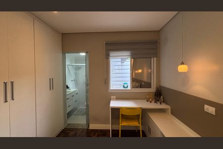 Casa à venda com 136m², 2 quartos e 3 vagasSuíte 2