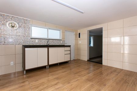 Casa para alugar com 300m², 4 quartos e 2 vagasCasa 2 - Cozinha