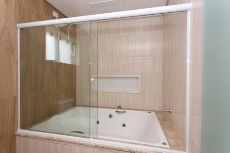 Casa para alugar com 300m², 4 quartos e 2 vagasBanheiro da Suíte