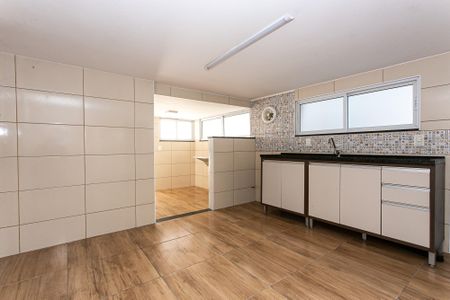 Casa para alugar com 300m², 4 quartos e 2 vagasCasa 2 - Cozinha
