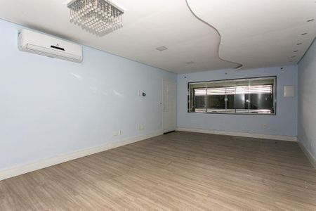 Sala de casa para alugar com 4 quartos, 300m² em Vila Granada, São Paulo