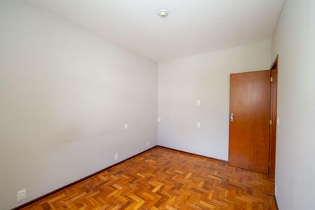 Apartamento à venda com 80m², 3 quartos e 1 vagaQUARTO1