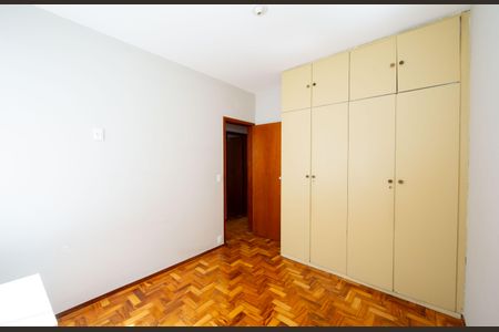 Apartamento à venda com 80m², 3 quartos e 1 vagaQUARTO3