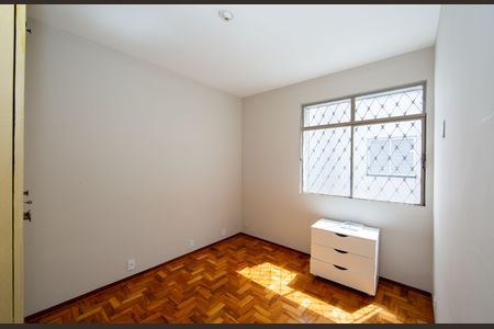 Apartamento à venda com 80m², 3 quartos e 1 vagaQUARTO3
