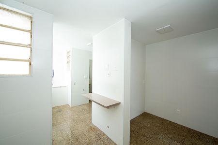 Apartamento à venda com 80m², 3 quartos e 1 vagaCOZINHA