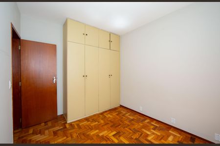 Apartamento à venda com 80m², 3 quartos e 1 vagaQUARTO3