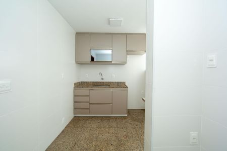 Apartamento à venda com 80m², 3 quartos e 1 vagaCOZINHA