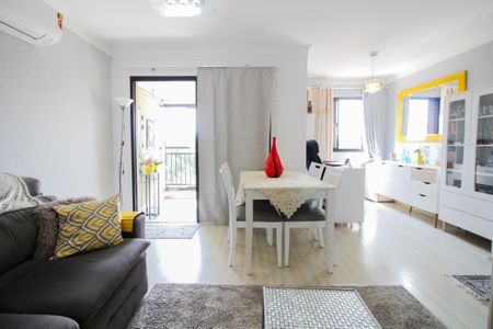 Apartamento à venda com 77m², 3 quartos e 1 vagaSala