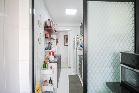 Apartamento à venda com 77m², 3 quartos e 1 vagaÁrea de Serviço
