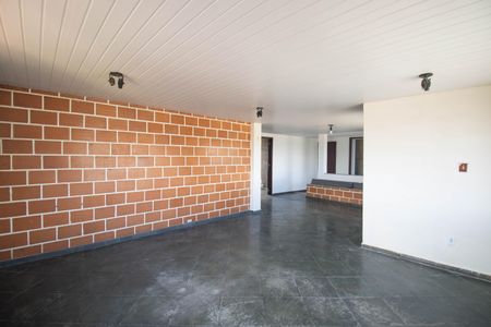 Apartamento para alugar com 190m², 3 quartos e 1 vaga Apartamento para alugar com 190m², 3 quartos e 1 vagaSala