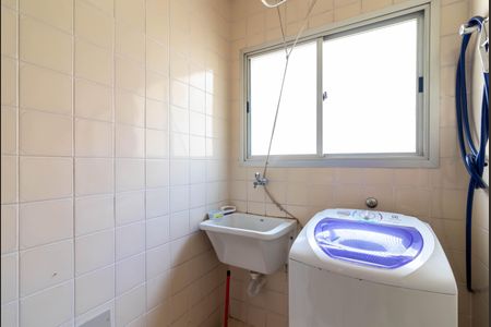 Apartamento à venda com 70m², 3 quartos e 1 vagaÁrea de Serviço