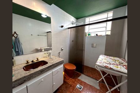 Banheiro de apartamento à venda com 3 quartos, 100m² em Prado, Belo Horizonte