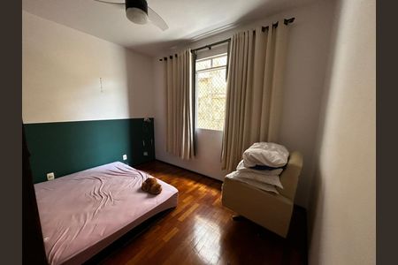 Apartamento à venda com 100m², 3 quartos e 1 vagaQuarto