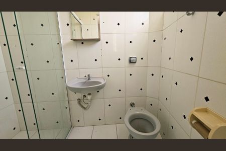 Casa de condomínio para alugar com 91m², 3 quartos e 1 vaga Casa de condomínio para alugar com 91m², 3 quartos e 1 vagaBanheiro da Suíte