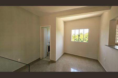 Casa de condomínio para alugar com 91m², 3 quartos e 1 vaga Casa de condomínio para alugar com 91m², 3 quartos e 1 vagaSala