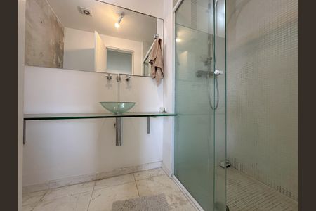 Apartamento à venda com 70m², 1 quarto e 1 vagaBanheiro