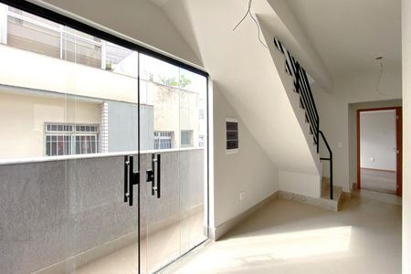 Apartamento à venda com 157m², 3 quartos e 2 vagasHall