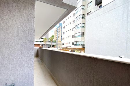 Apartamento à venda com 157m², 3 quartos e 2 vagasÁrea de Serviço