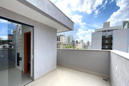 Apartamento à venda com 157m², 3 quartos e 2 vagasCobertura