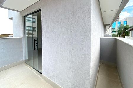 Apartamento à venda com 157m², 3 quartos e 2 vagasCobertura