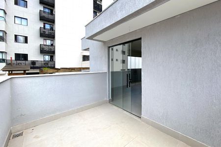 Apartamento à venda com 157m², 3 quartos e 2 vagasCobertura