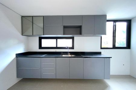 Apartamento à venda com 124m², 2 quartos e 2 vagasCozinha