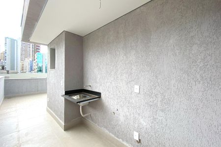 Apartamento à venda com 124m², 2 quartos e 2 vagasÁrea de Serviço