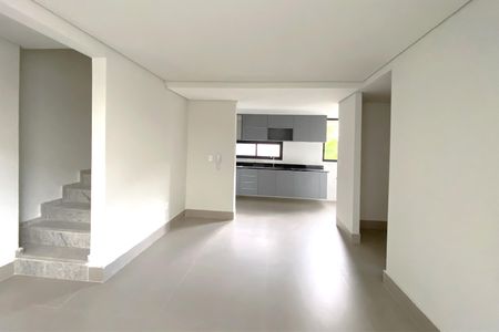 Apartamento à venda com 124m², 2 quartos e 2 vagasSala