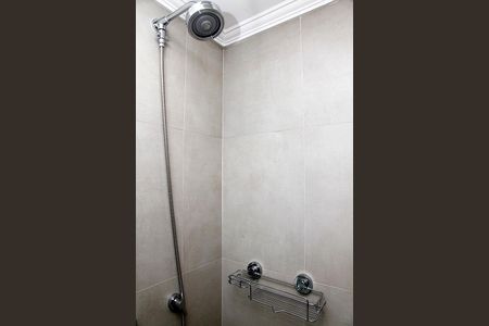 Banheiro de kitnet/studio para alugar com 1 quarto, 27m² em Cidade Baixa, Porto Alegre