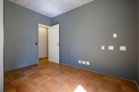 Apartamento à venda com 193m², 3 quartos e 4 vagas Apartamento à venda com 193m², 3 quartos e 4 vagasSuíte 3