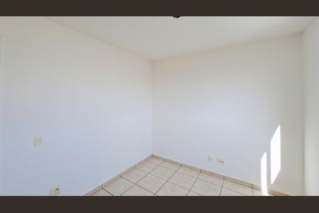 Apartamento à venda com 67m², 3 quartos e 1 vagaQuarto 2