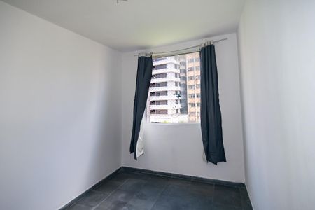 Apartamento para alugar com 75m², 2 quartos e sem vaga
