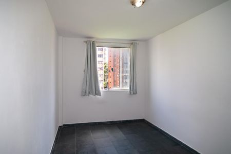 Apartamento para alugar com 75m², 2 quartos e sem vaga