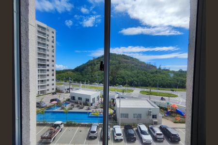 Suíte vista de apartamento à venda com 2 quartos, 50m² em Barra da Tijuca, Rio de Janeiro