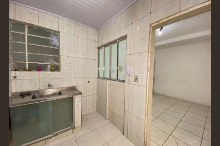Apartamento à venda com 60m², 3 quartos e sem vagaCozinha e Área de Serviço